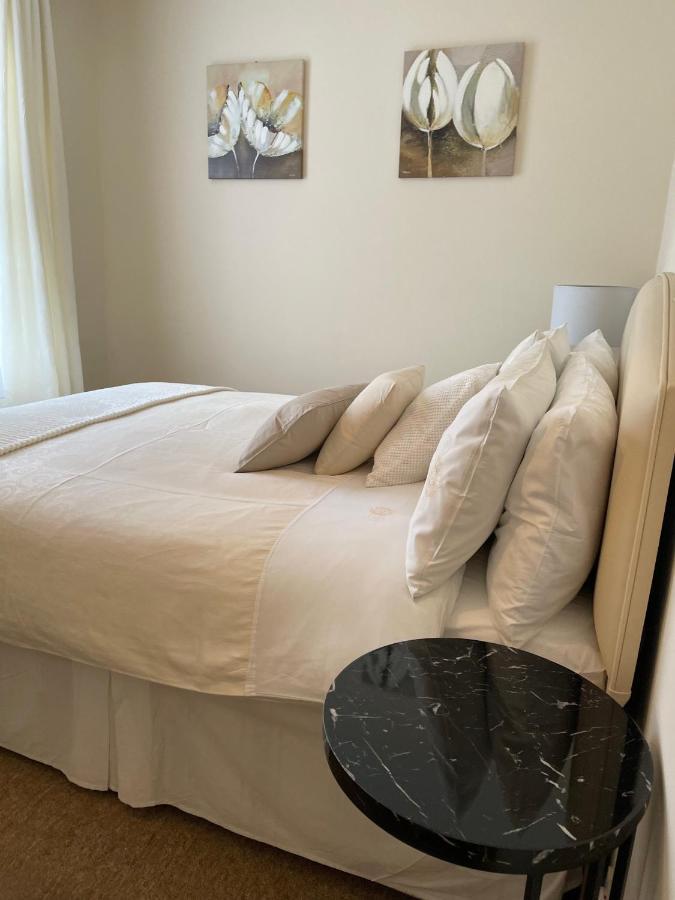 Caris Guest House Southend-on-Sea Bagian luar foto