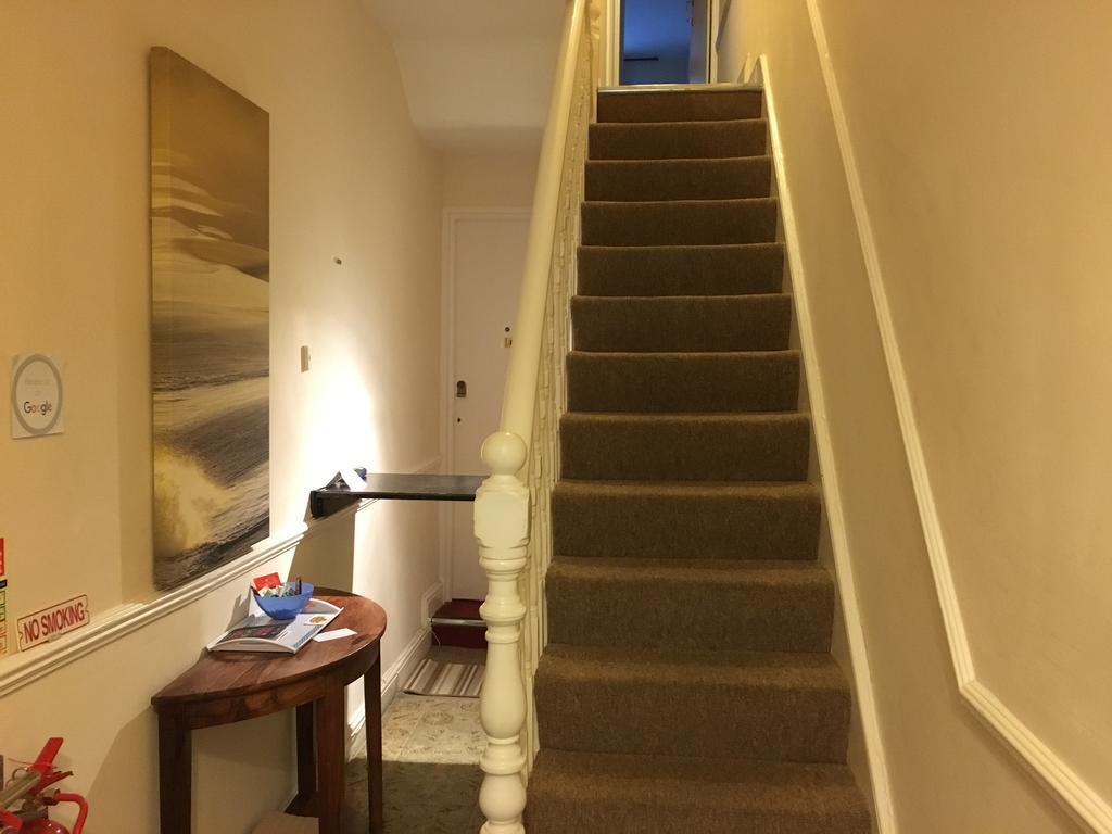 Caris Guest House Southend-on-Sea Bagian luar foto